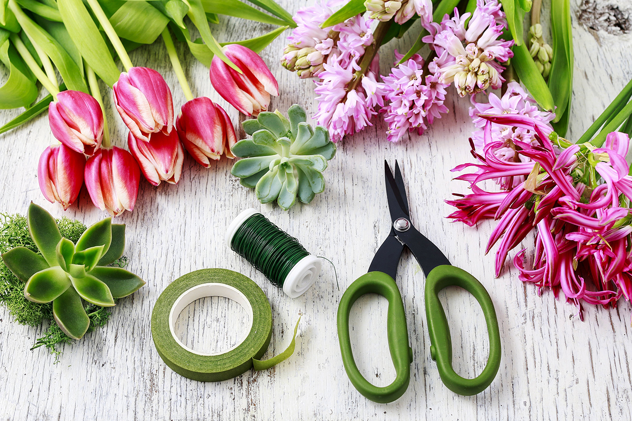 Best DIY Floral Arrangements for Home Staging